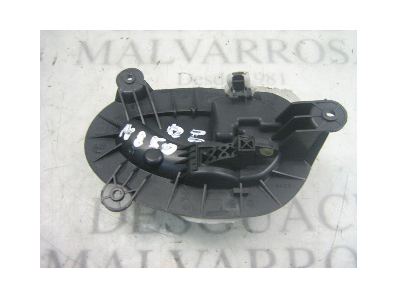 Recambio de maneta interior delantera izquierda para peugeot 406 berlina (s1/s2) stdt referencia OEM IAM   