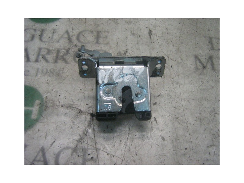 Recambio de cerradura maletero / porton para opel corsa b viva referencia OEM IAM   