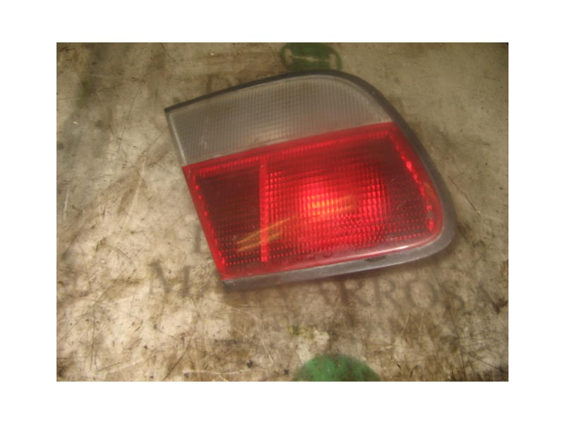 Recambio de piloto trasero izquierdo interior para nissan almera (n15) gx referencia OEM IAM   