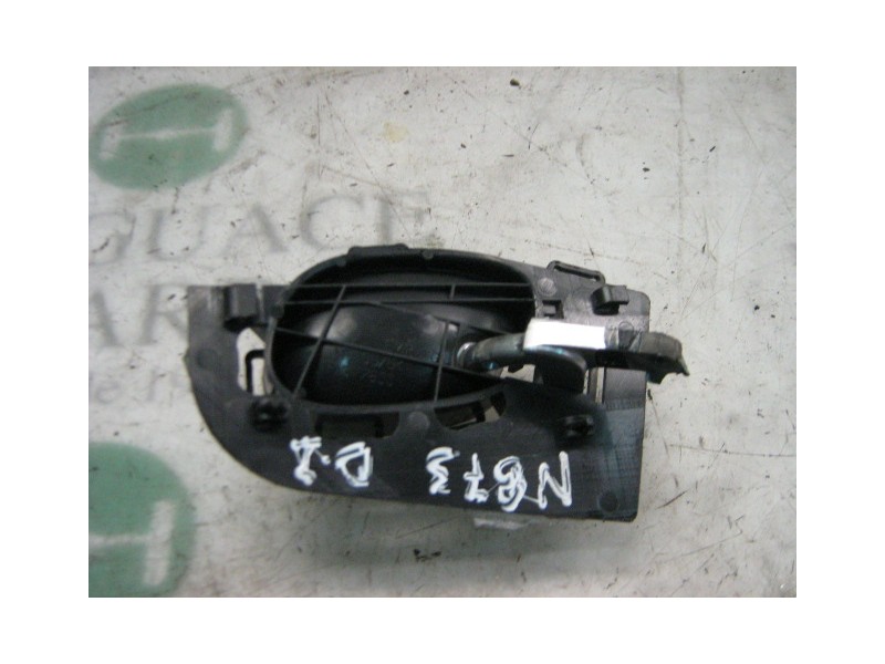 Recambio de maneta interior delantera izquierda para peugeot 206 berlina xr referencia OEM IAM   