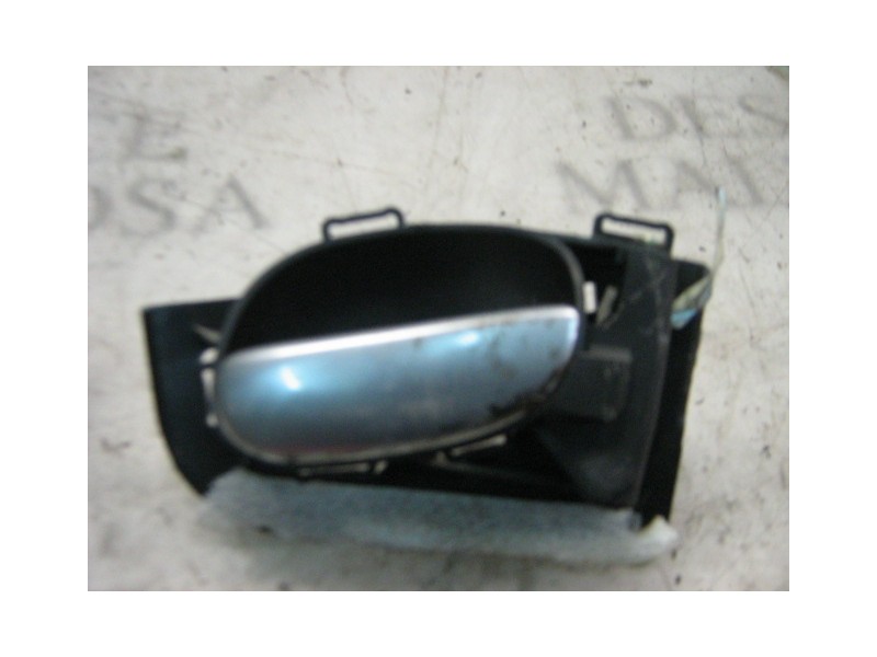 Recambio de maneta interior delantera derecha para peugeot 206 berlina xr referencia OEM IAM   