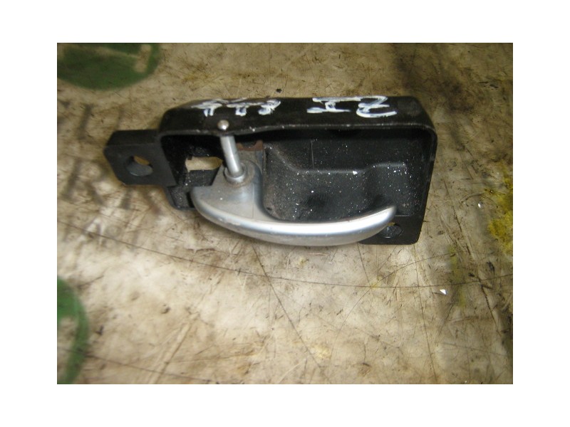 Recambio de maneta interior delantera izquierda para ford puma (cce) 1.4 referencia OEM IAM   