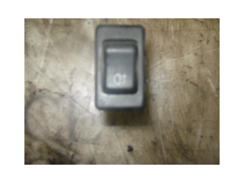 Recambio de modulo electronico para nissan trade 100 referencia OEM IAM   