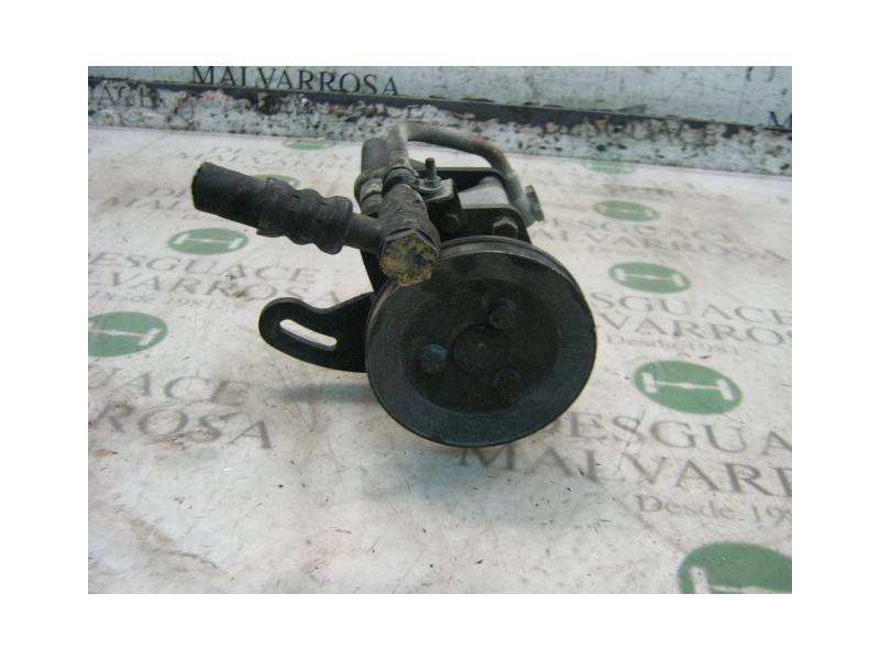 Recambio de bomba direccion para nissan trade 100 referencia OEM IAM   