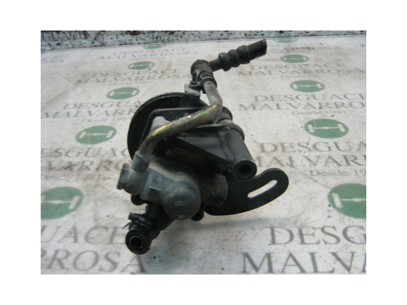 Recambio de bomba direccion para nissan trade 100 referencia OEM IAM   