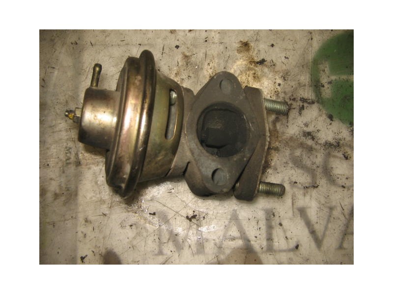 Recambio de valvula egr para nissan trade 100 referencia OEM IAM   