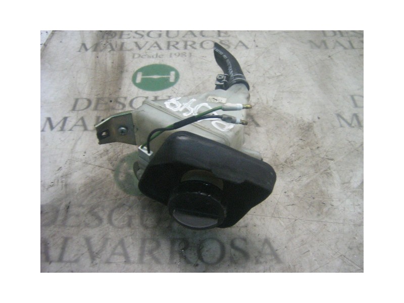 Recambio de deposito servo para nissan trade 100 referencia OEM IAM   