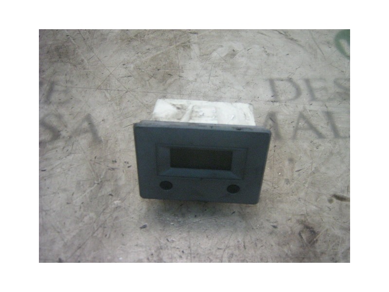 Recambio de mando multifuncion para nissan trade 100 referencia OEM IAM   