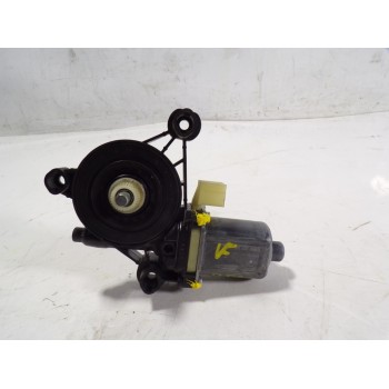 MOTOR ELEVALUNAS DELANTERO DERECHO 5Q0959802B 5Q0959802B 