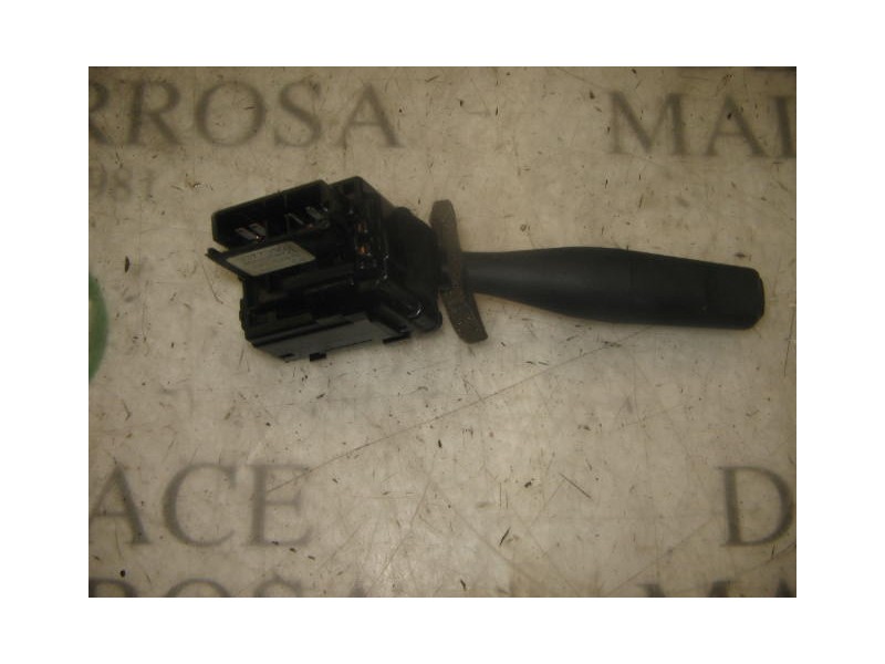 Recambio de mando limpia para citroën saxo 1.1 sx referencia OEM IAM   