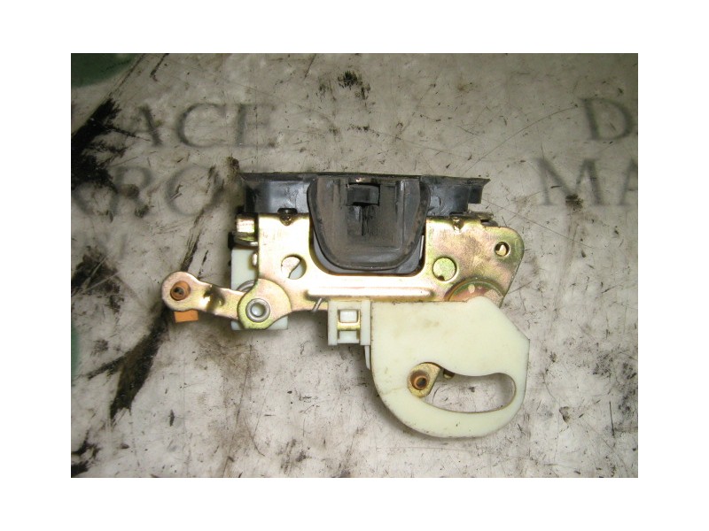 Recambio de cerradura puerta delantera derecha para opel corsa b swing referencia OEM IAM   