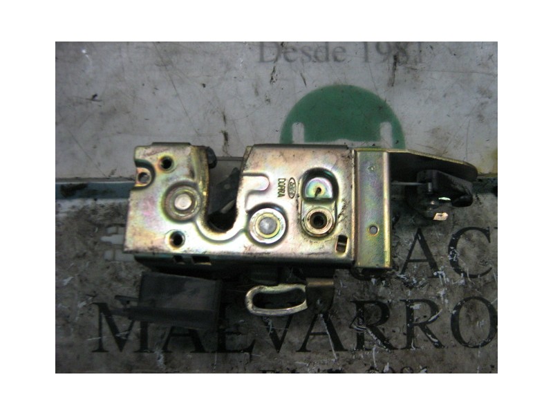 Recambio de cerradura puerta delantera derecha para ford mondeo berlina/familiar (fd) clx familiar referencia OEM IAM   