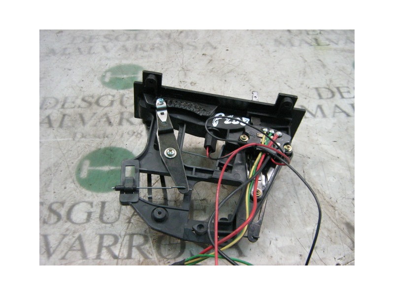 Recambio de mando calefaccion / aire acondicionado para nissan trade 100 referencia OEM IAM   