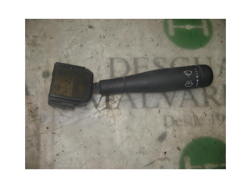 Recambio de mando limpia para nissan trade 100 referencia OEM IAM   