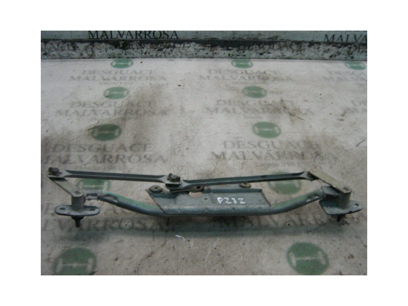 Recambio de articulacion limpia delantero para peugeot 106 (s1) kid referencia OEM IAM   