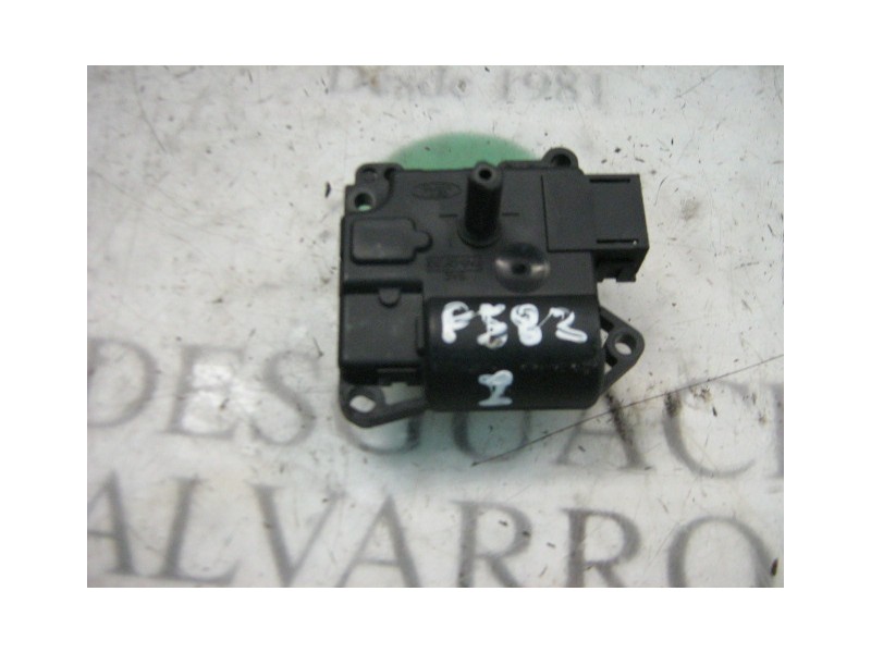 Recambio de motor apertura trampillas climatizador para ford focus berlina (cak) ghia referencia OEM IAM   
