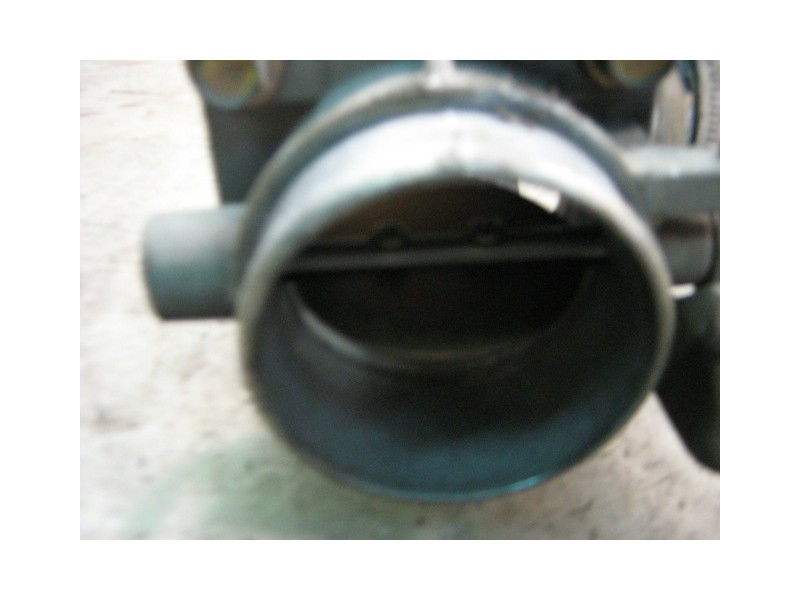 Recambio de caja mariposa para nissan trade 100 referencia OEM IAM   