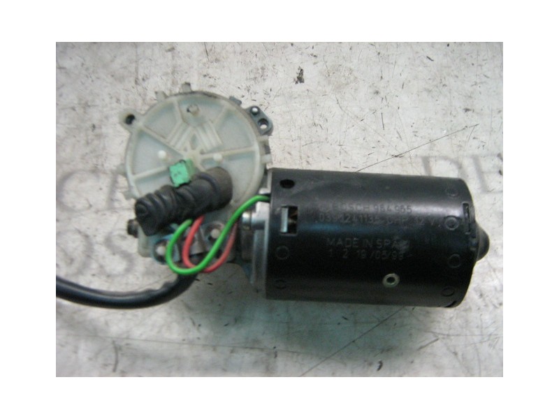 Recambio de motor limpia delantero para nissan trade 100 referencia OEM IAM   