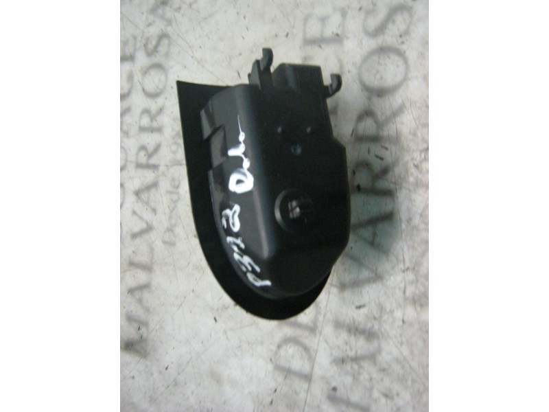 Recambio de maneta interior delantera izquierda para ford fiesta berlina (dx) ghia referencia OEM IAM   