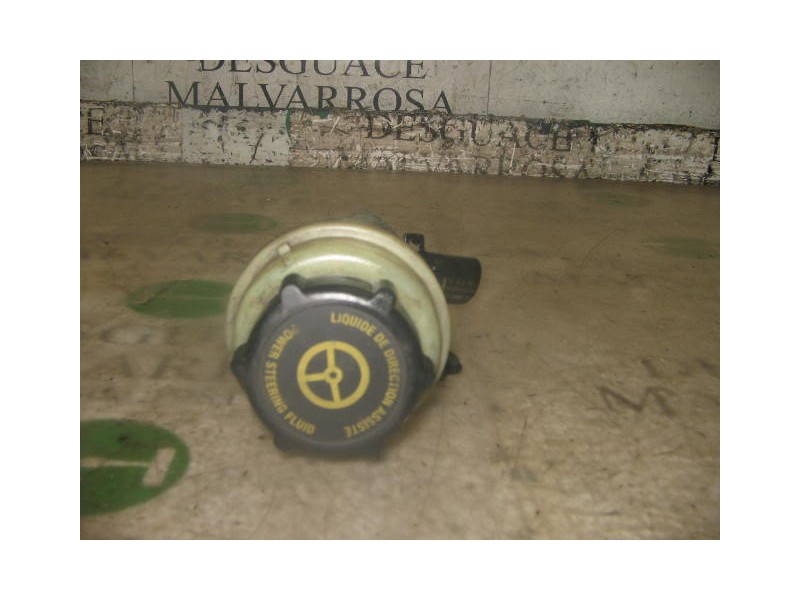 Recambio de deposito servo para ford focus berlina (cak) trend referencia OEM IAM   