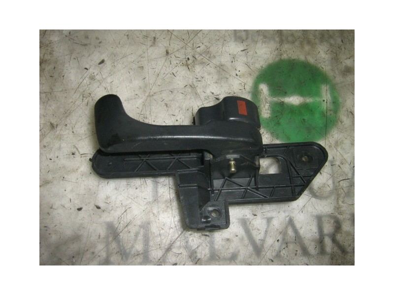 Recambio de maneta interior delantera derecha para alfa romeo 145 1.4 referencia OEM IAM   