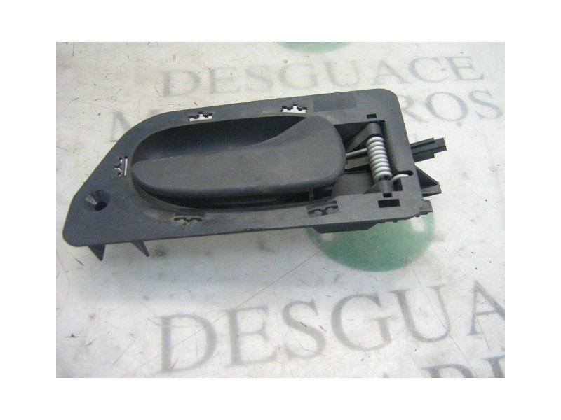 Recambio de maneta interior trasera derecha para renault laguna (b56) 1.9 dti rt referencia OEM IAM   