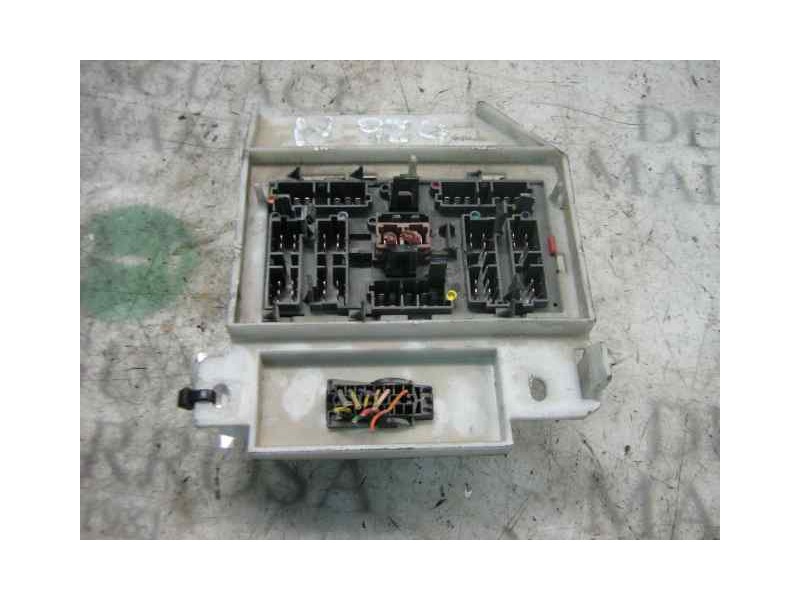 Recambio de caja reles / fusibles para citroën xsara coupe 1.6 vtr referencia OEM IAM   