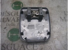 Recambio de piloto interior para citroën xsara berlina 1.9 td exclusive referencia OEM IAM    2