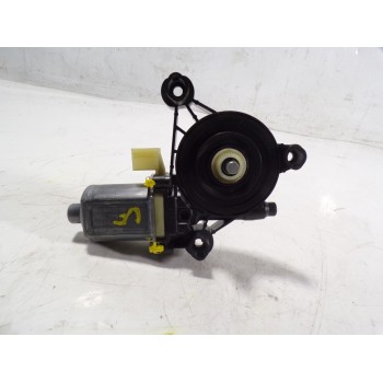MOTOR ELEVALUNAS DELANTERO IZQUIERDO 5Q0959801B 5Q0959801B 