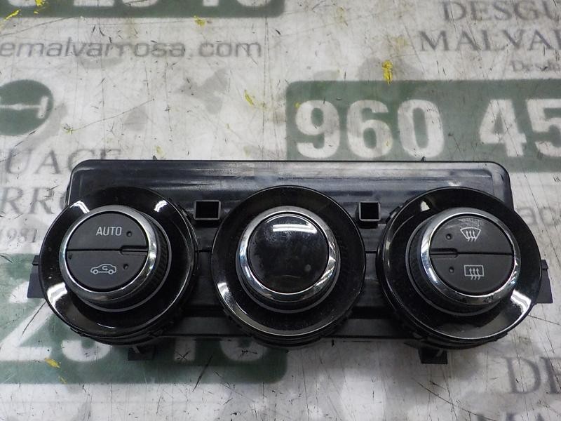 Recambio de mando calefaccion / aire acondicionado para opel corsa e selective referencia OEM IAM   