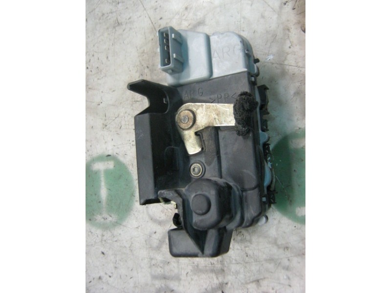 Recambio de cerradura puerta trasera izquierda para peugeot 307 (s1) xr referencia OEM IAM   