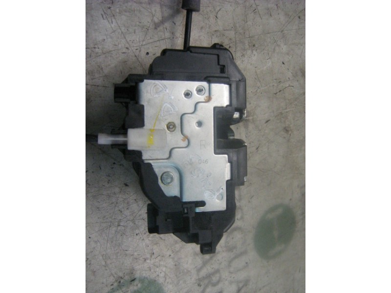 Recambio de cerradura puerta delantera derecha para renault modus authentique referencia OEM IAM   