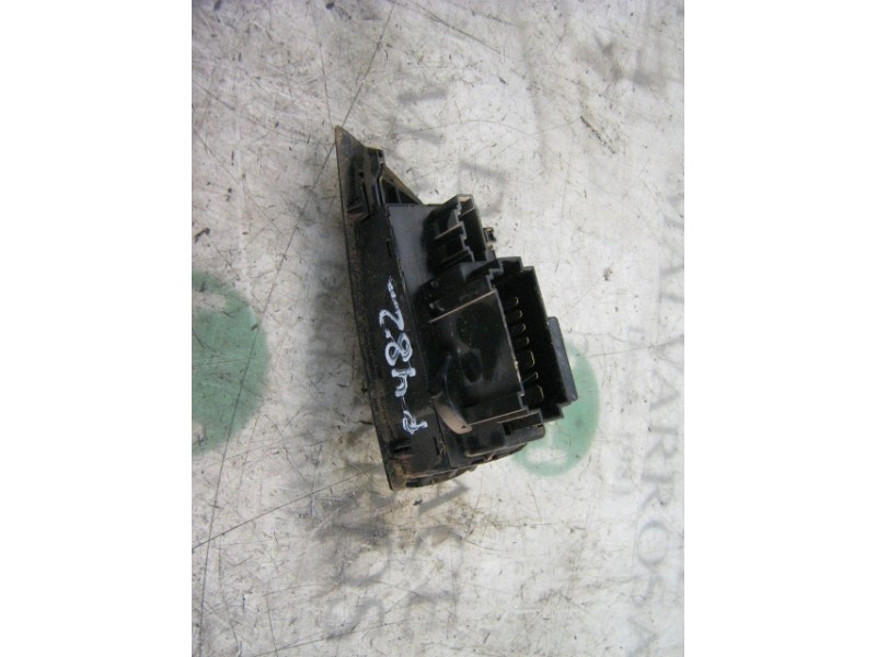 Recambio de mando luces para seat ibiza (6k) clx referencia OEM IAM   