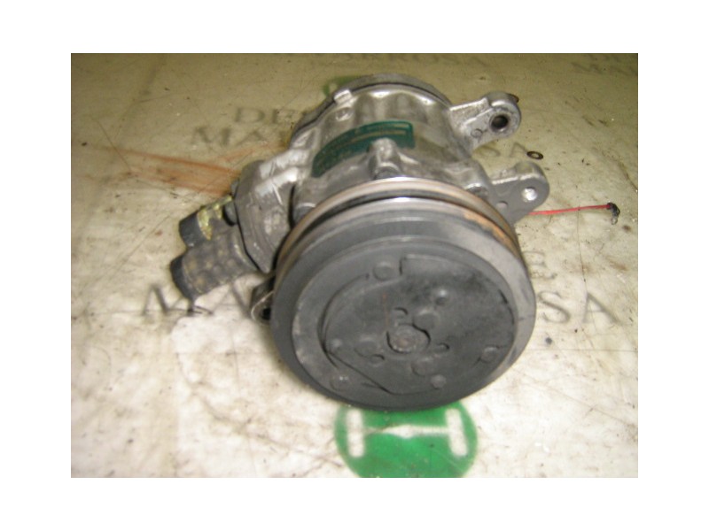 Recambio de compresor aire acondicionado para nissan trade 100 referencia OEM IAM   