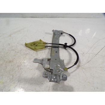 ELEVALUNAS TRASERO DERECHO 827200003R 827200003R 