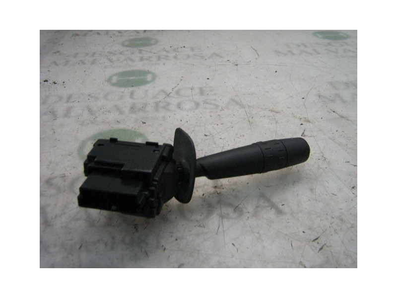 Recambio de mando limpia para citroën xsara coupe 1.9 td seduction referencia OEM IAM   