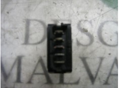 Recambio de mando elevalunas delantero izquierdo para citroën xsara coupe 1.9 td seduction referencia OEM IAM    2