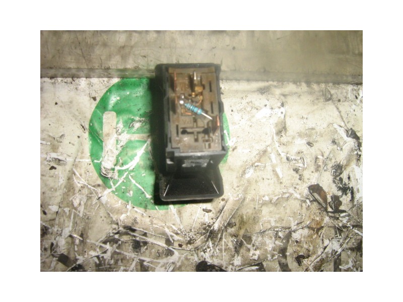 Recambio de warning para opel astra g caravan club referencia OEM IAM   