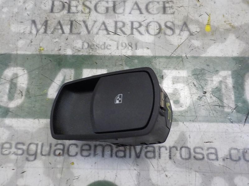Recambio de mando elevalunas delantero derecho para opel corsa e selective referencia OEM IAM   