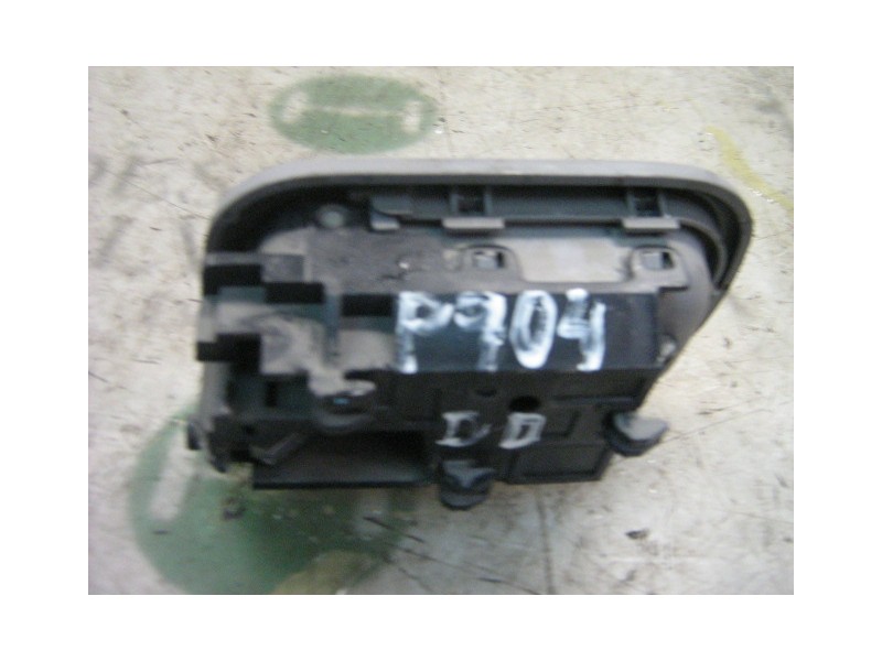 Recambio de maneta interior delantera derecha para nissan almera (n16/e) comfort referencia OEM IAM   