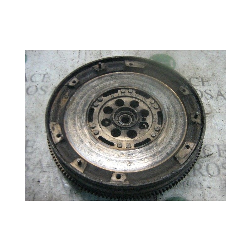 Recambio de volante motor para mercedes-benz clase e (w210) berlina 240 (210.061) referencia OEM IAM   