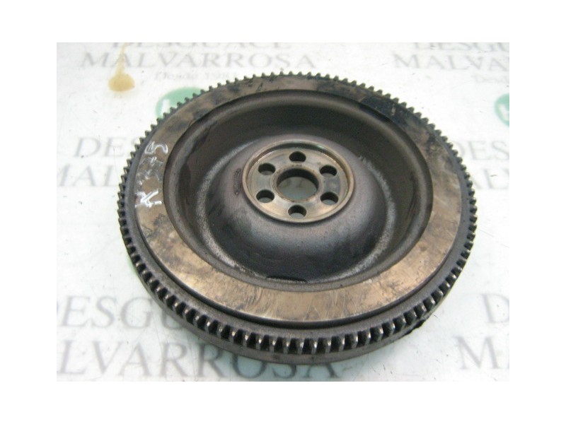 Recambio de volante motor para nissan trade 100 referencia OEM IAM   