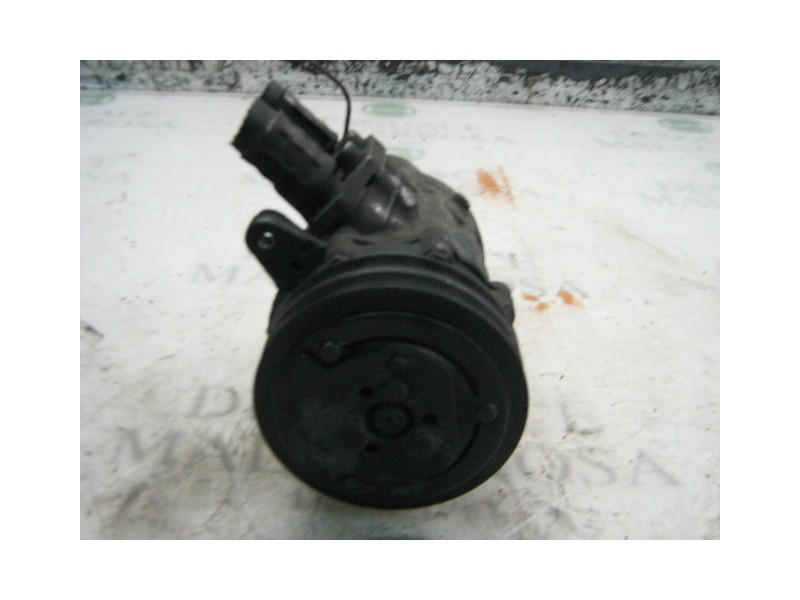 Recambio de compresor aire acondicionado para nissan trade 100 referencia OEM IAM   