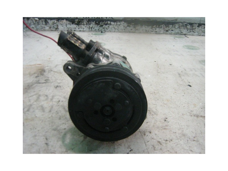 Recambio de compresor aire acondicionado para nissan trade 100 referencia OEM IAM   