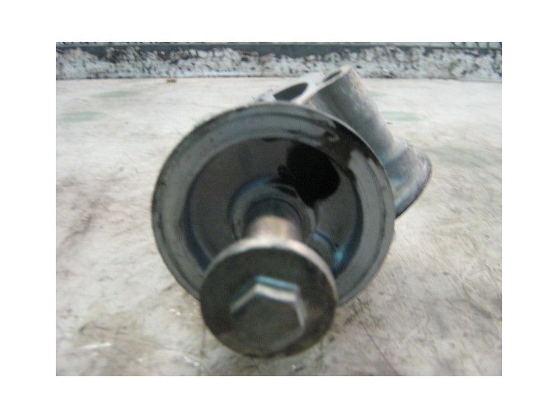 Recambio de soporte filtro aceite para nissan primera berlina (p11) comfort referencia OEM IAM   