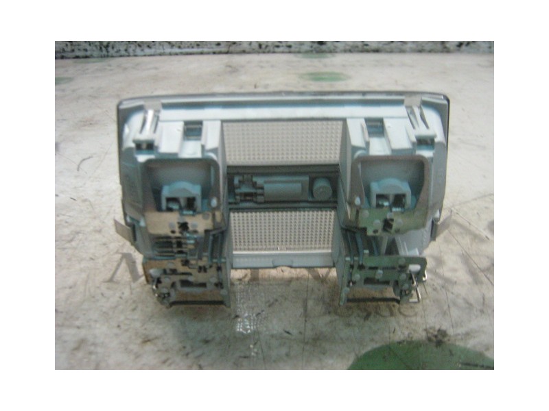 Recambio de piloto interior para opel corsa c comfort referencia OEM IAM   