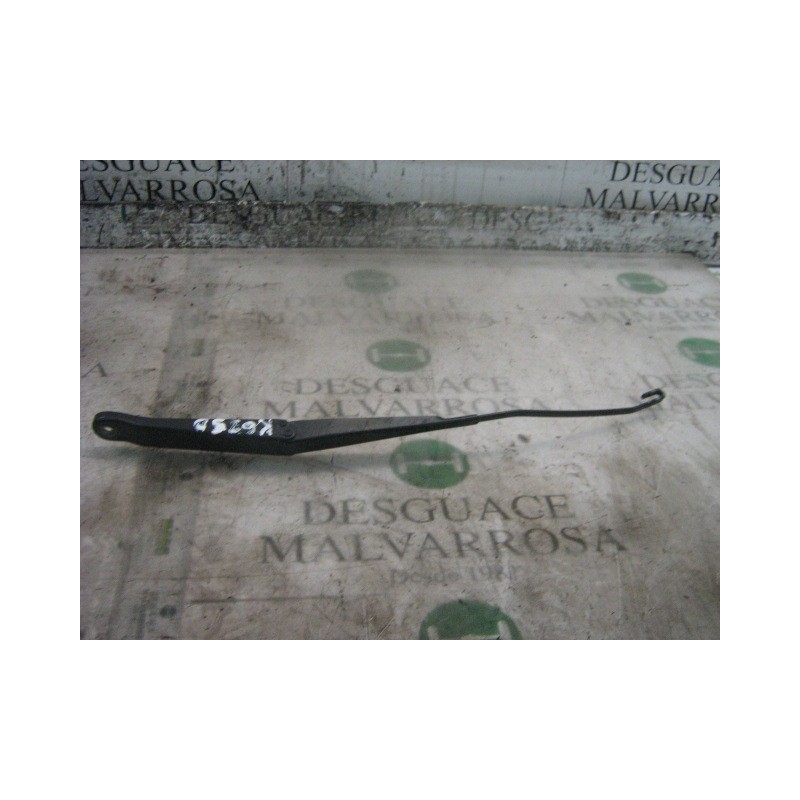 Recambio de brazo limpia delantero derecho para fiat punto berlina (188) 1.9 diesel eco referencia OEM IAM 735278792  