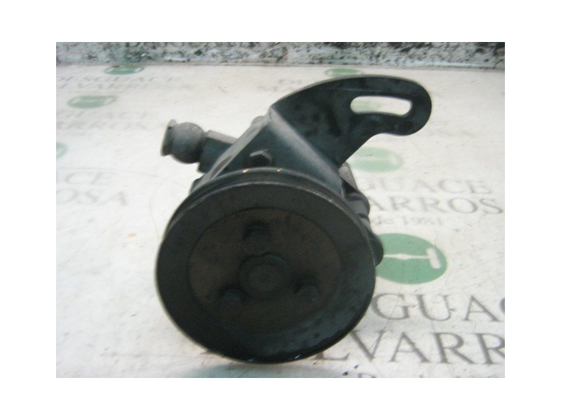 Recambio de bomba direccion para nissan trade 100 referencia OEM IAM   