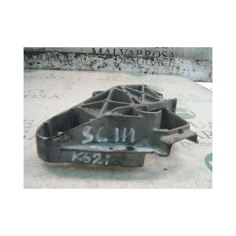 Recambio de soporte cambio para renault clio i phase iii 1.9 d rn referencia OEM IAM   