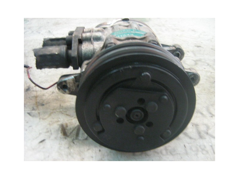 Recambio de compresor aire acondicionado para nissan trade 100 referencia OEM IAM   